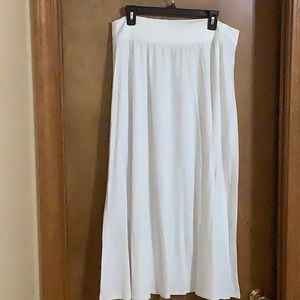 New York & Company White Skirt